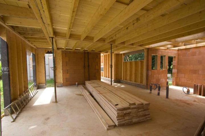 How Long Does It Typically Take for a General Contractor to Complete a Project?, Toronto